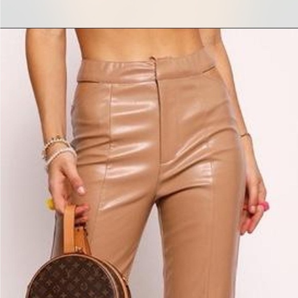 Tiger Mist Vegan Leather High Rise Cutout Wide Leg Flare Pants NWT Y2K Mcbling M - Picture 4 of 12